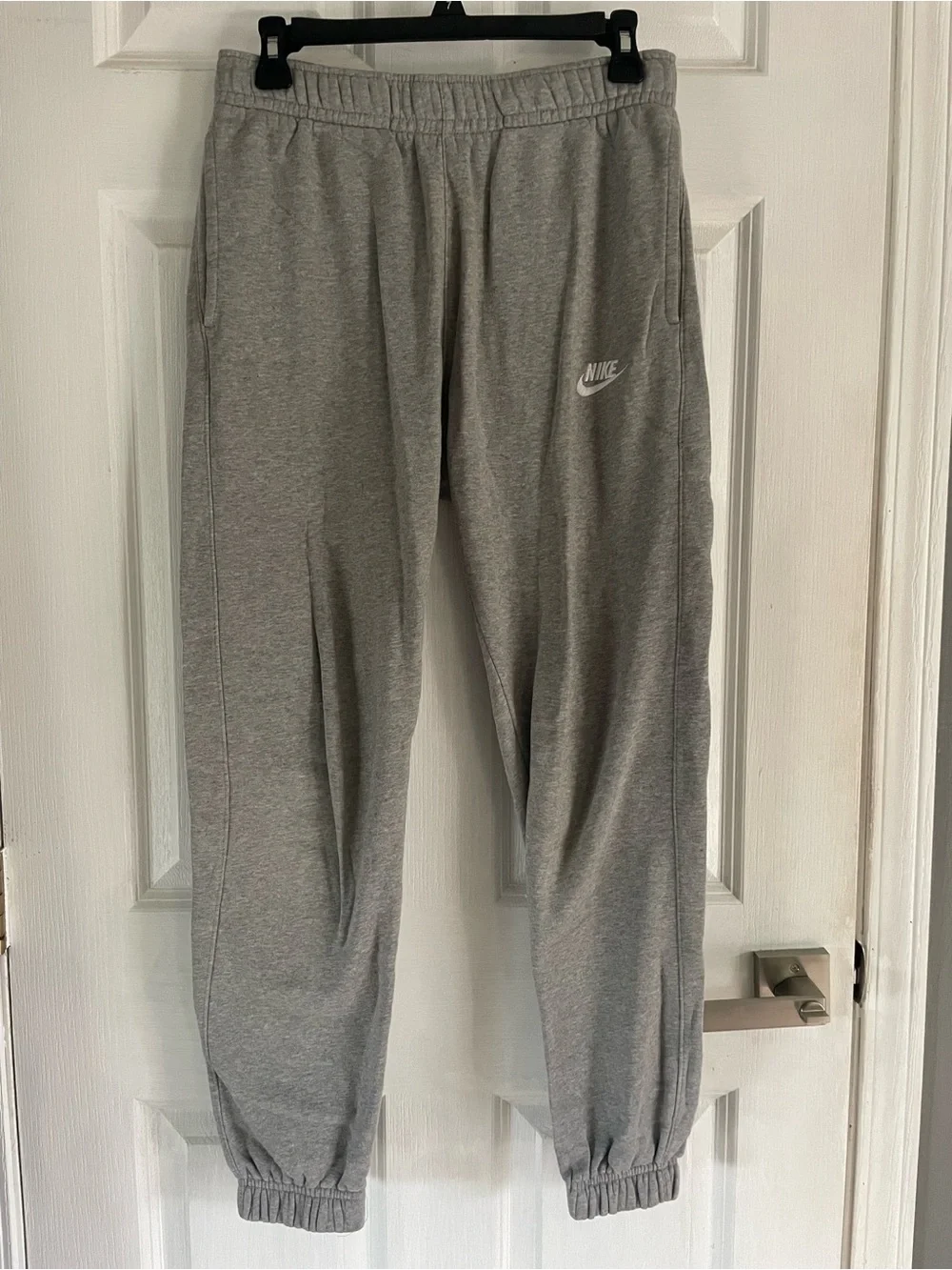 Nike Sportswear Club Fleece Gray Jogger Sweatpants